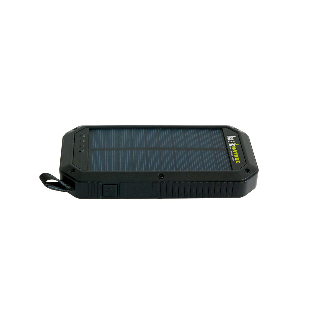 BasicNature Powerbank 8 8000 mAh – Kompakti varavirtalähde LED-valolla ja aurinkolatauksella