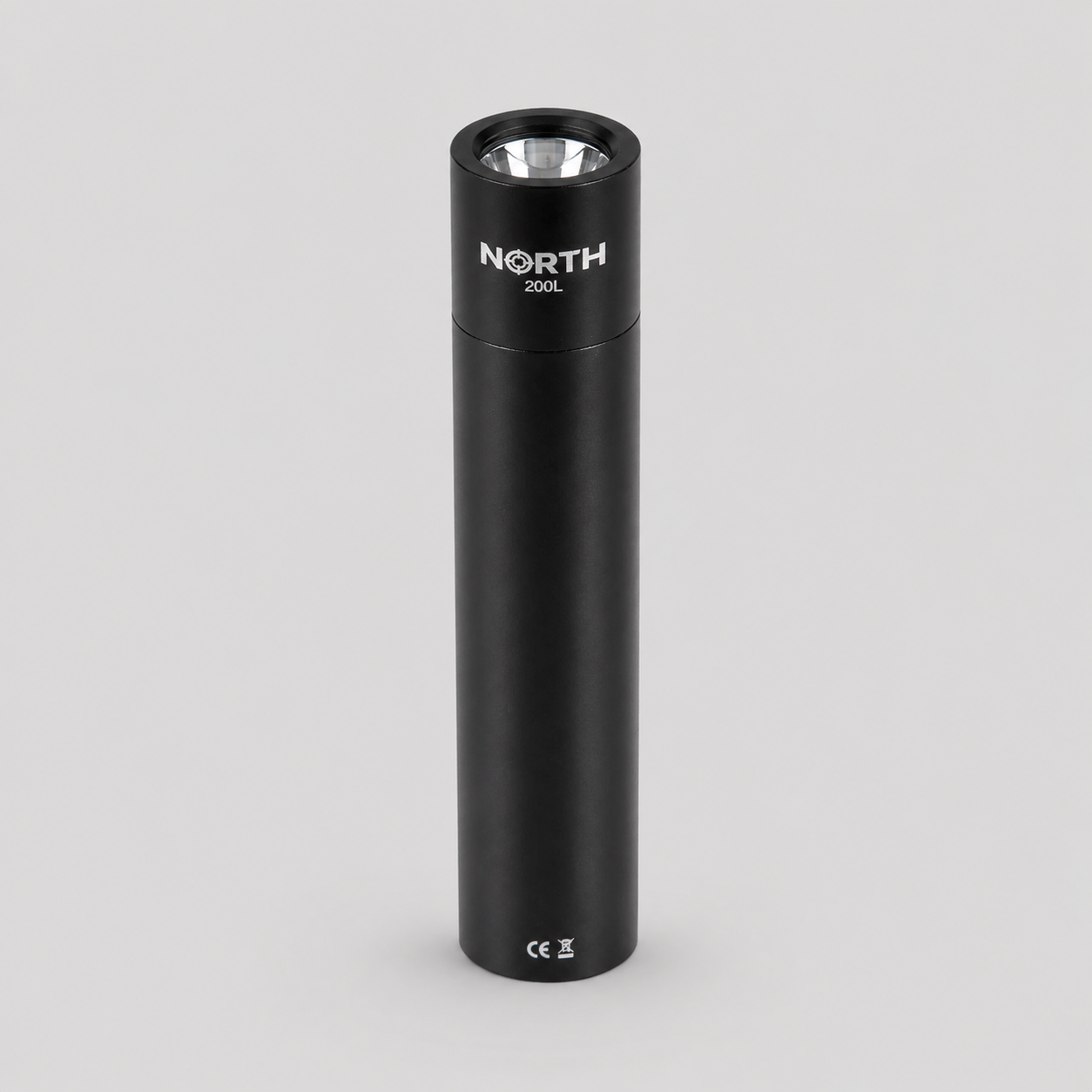 NORTH Taskulamppu 200 lm – ladattava USB-C, 5 valotilaa, alumiinirunko